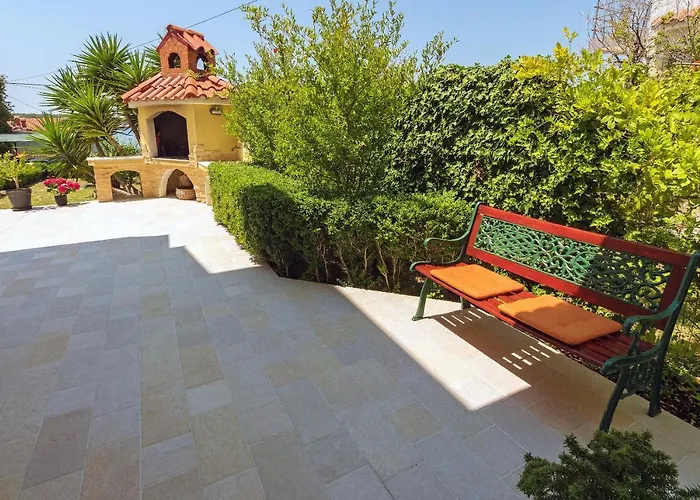 Villa Ana